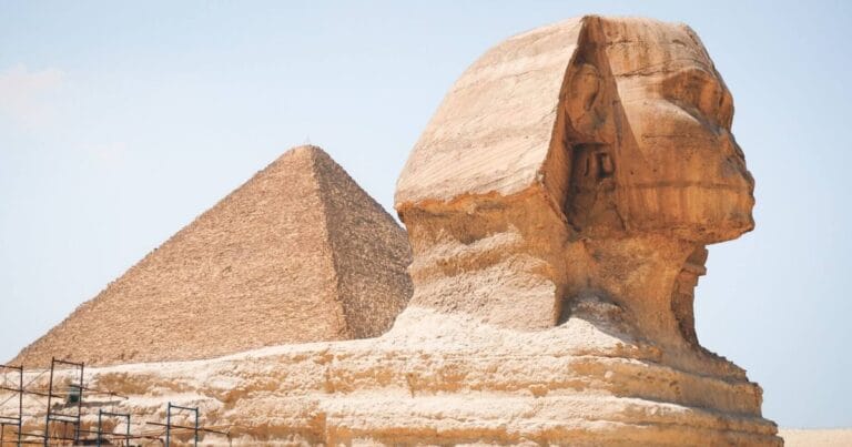 is it safe to go to egypt