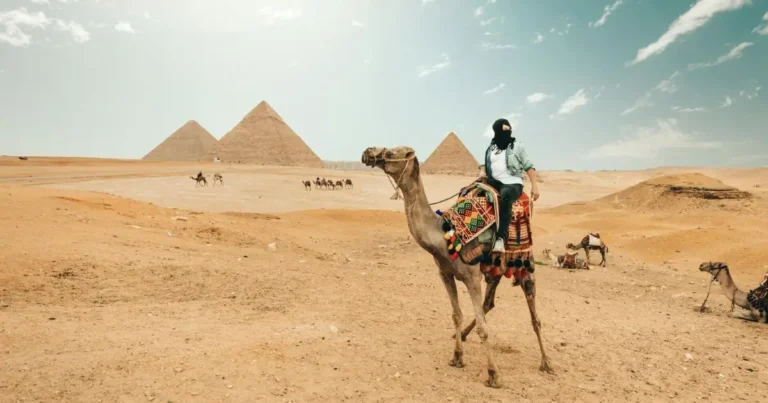 is it safe to travel to egypt
